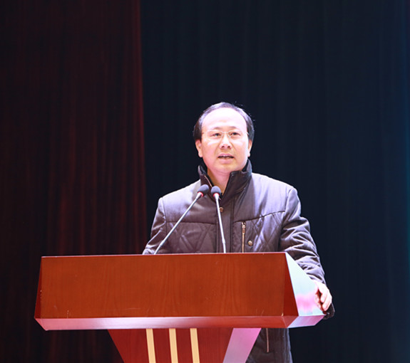 4、苏州市教育局副局长高国华宣布比赛开幕.jpg