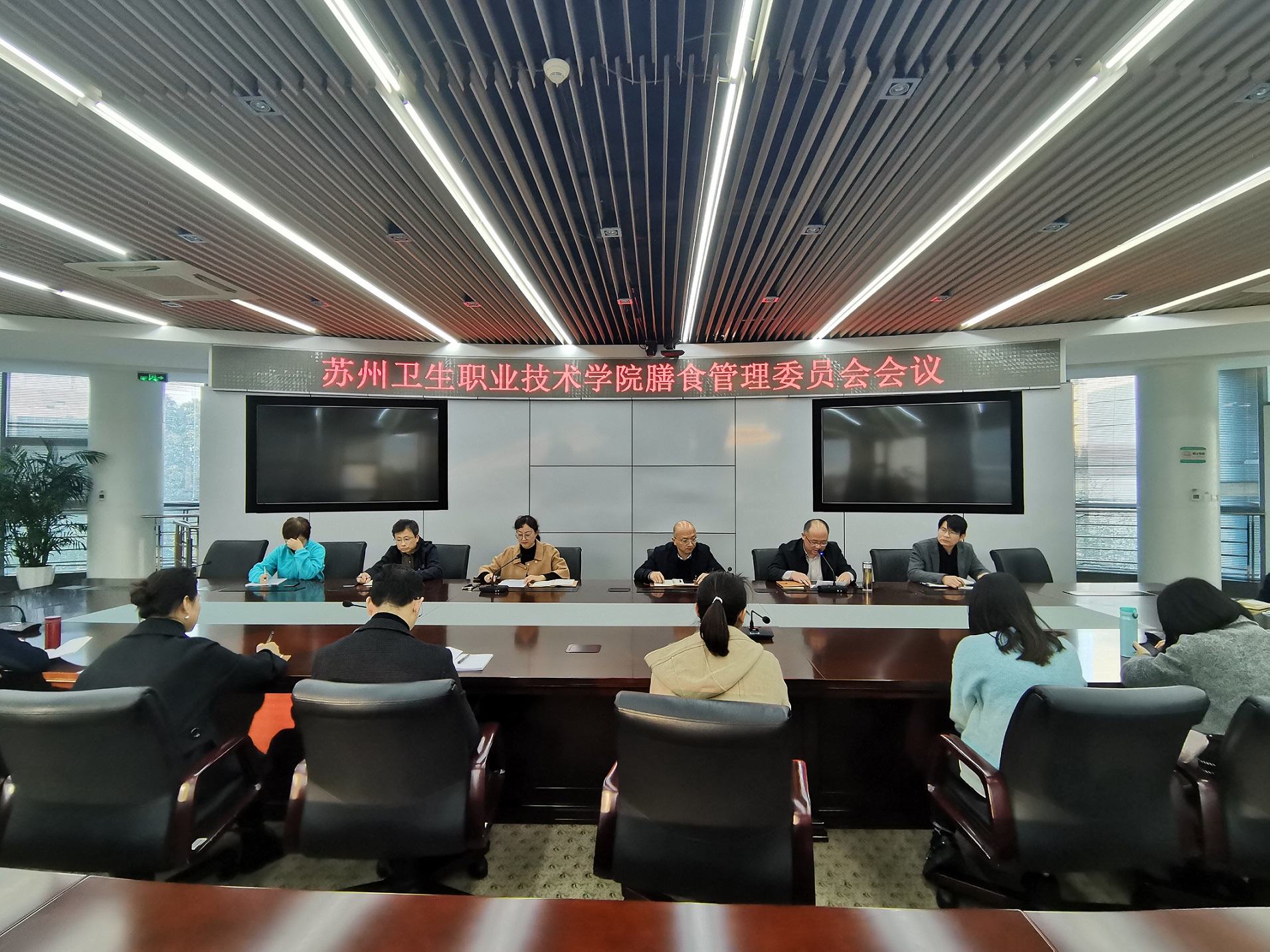 报道照片.jpg