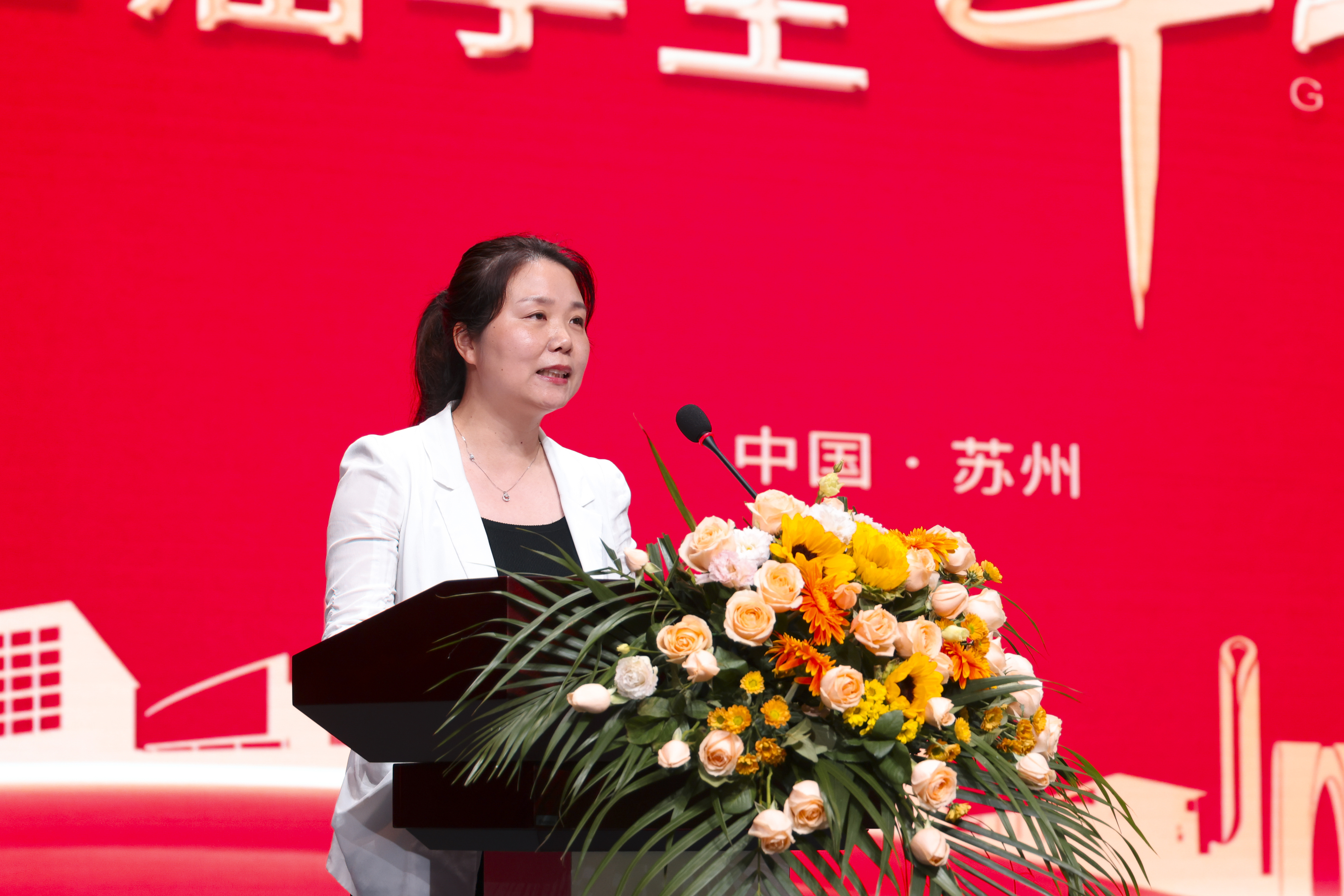 教师代表发言_副本.jpg