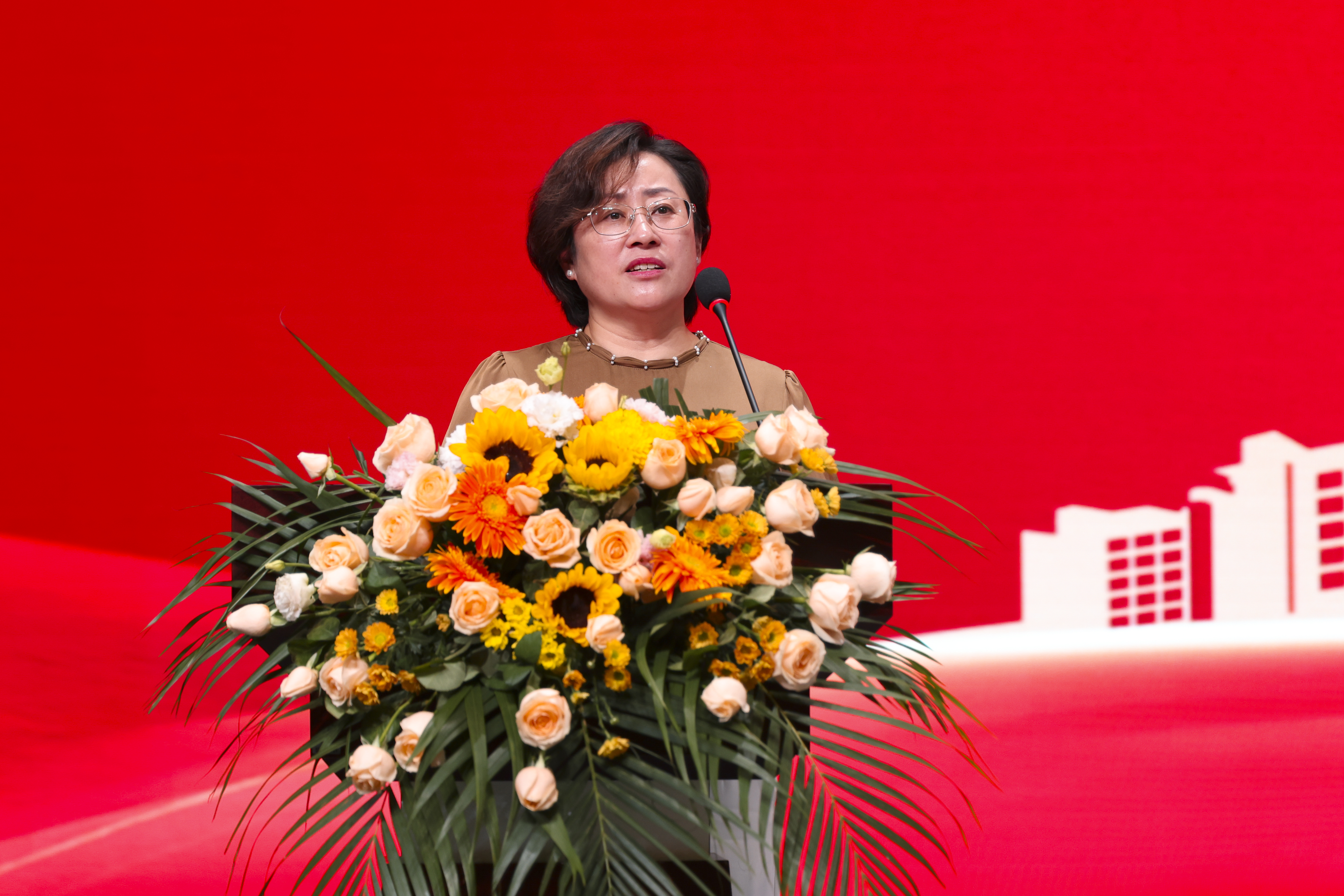 家长代表发言.jpg