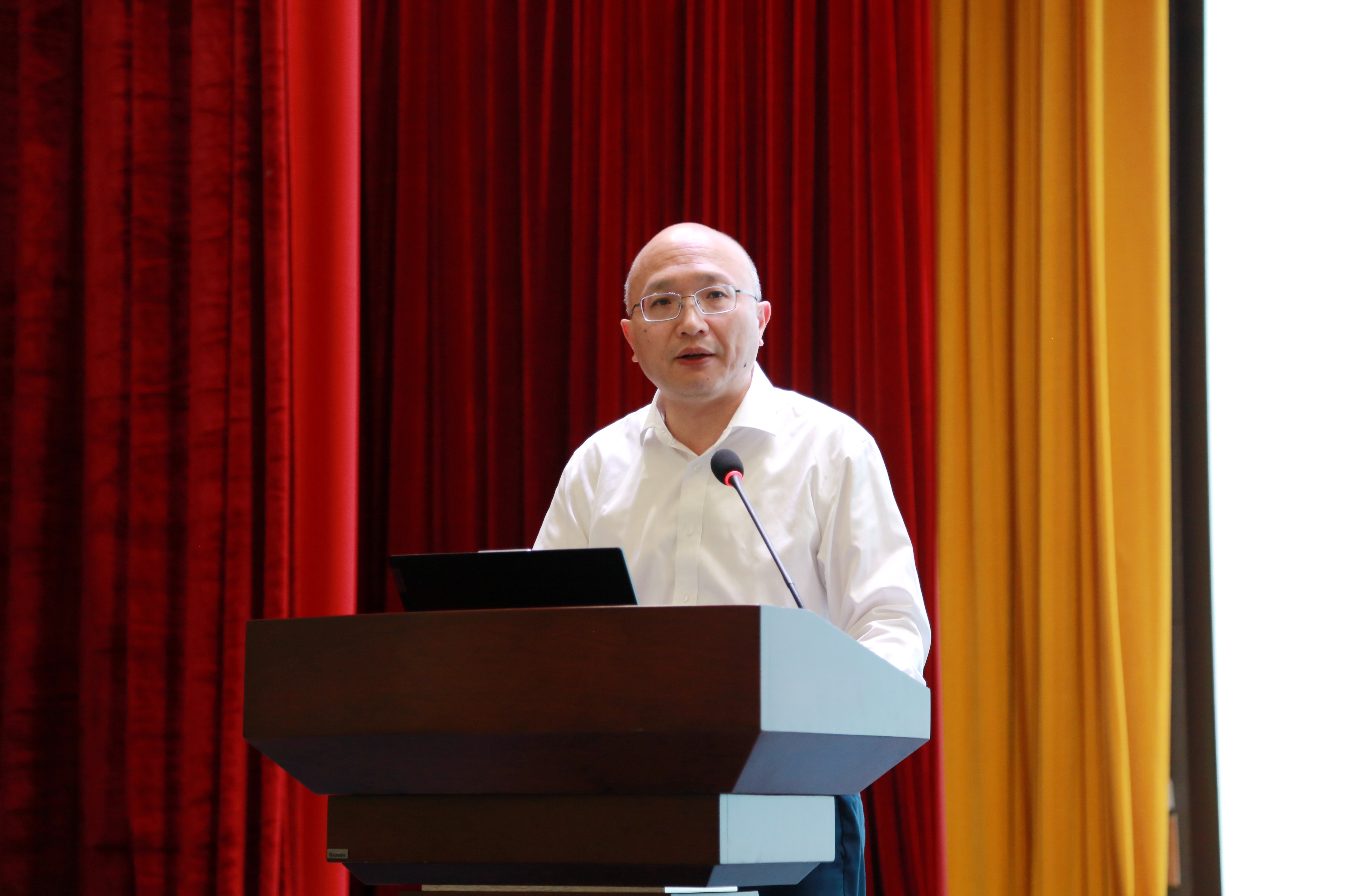 罗晓清院长总结上半年工作部署下半年计划.JPG