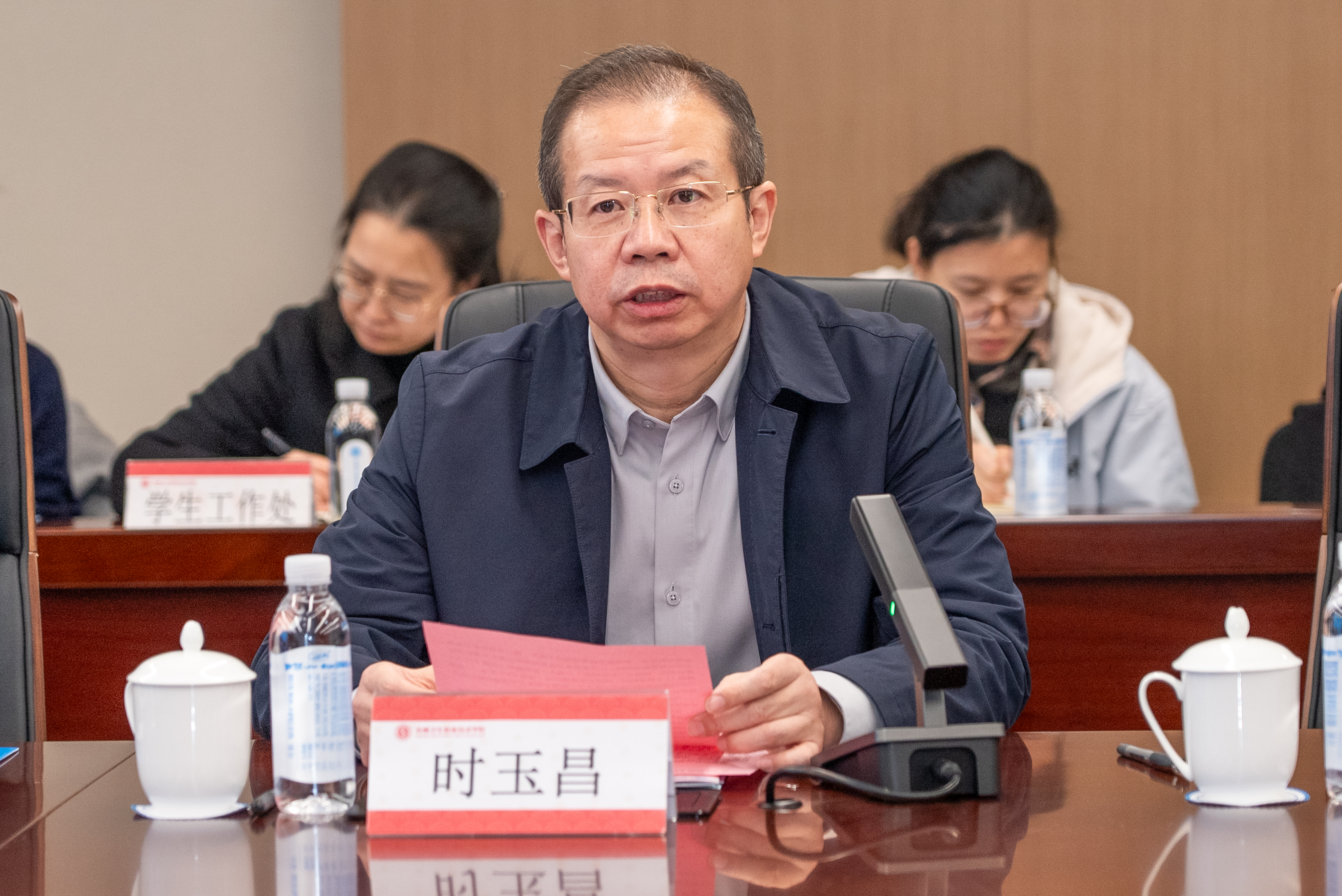 76f965ac-b52a-49ca-ae85-f49c6dbca1ed.jpg