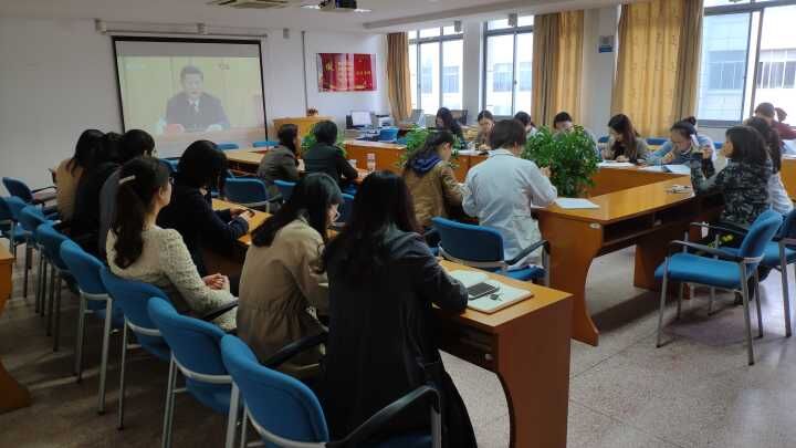 2.护理学院.jpg