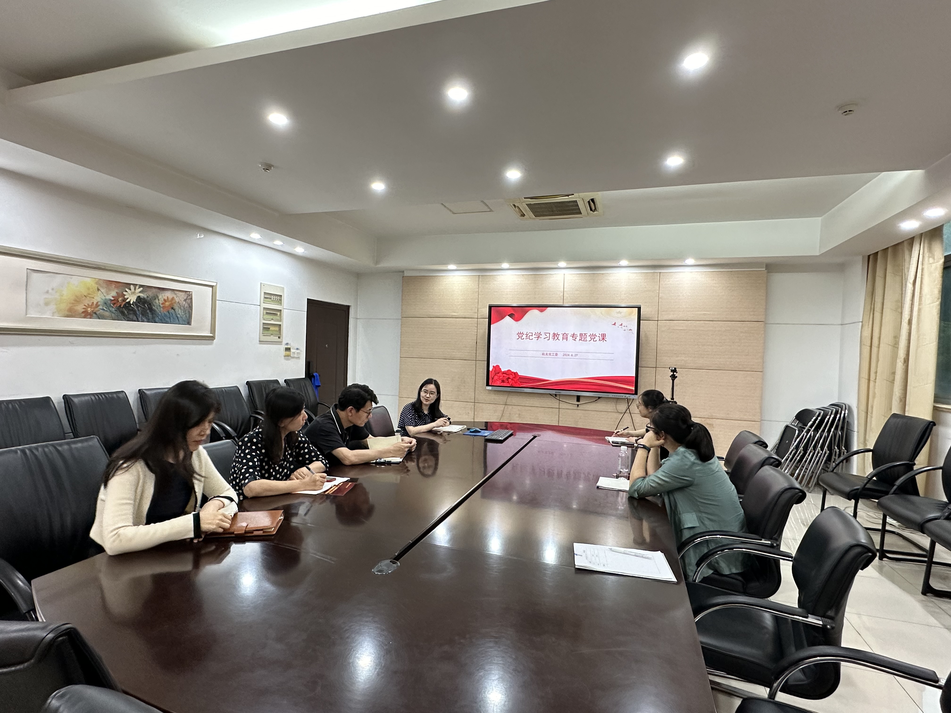 报道配图.JPG