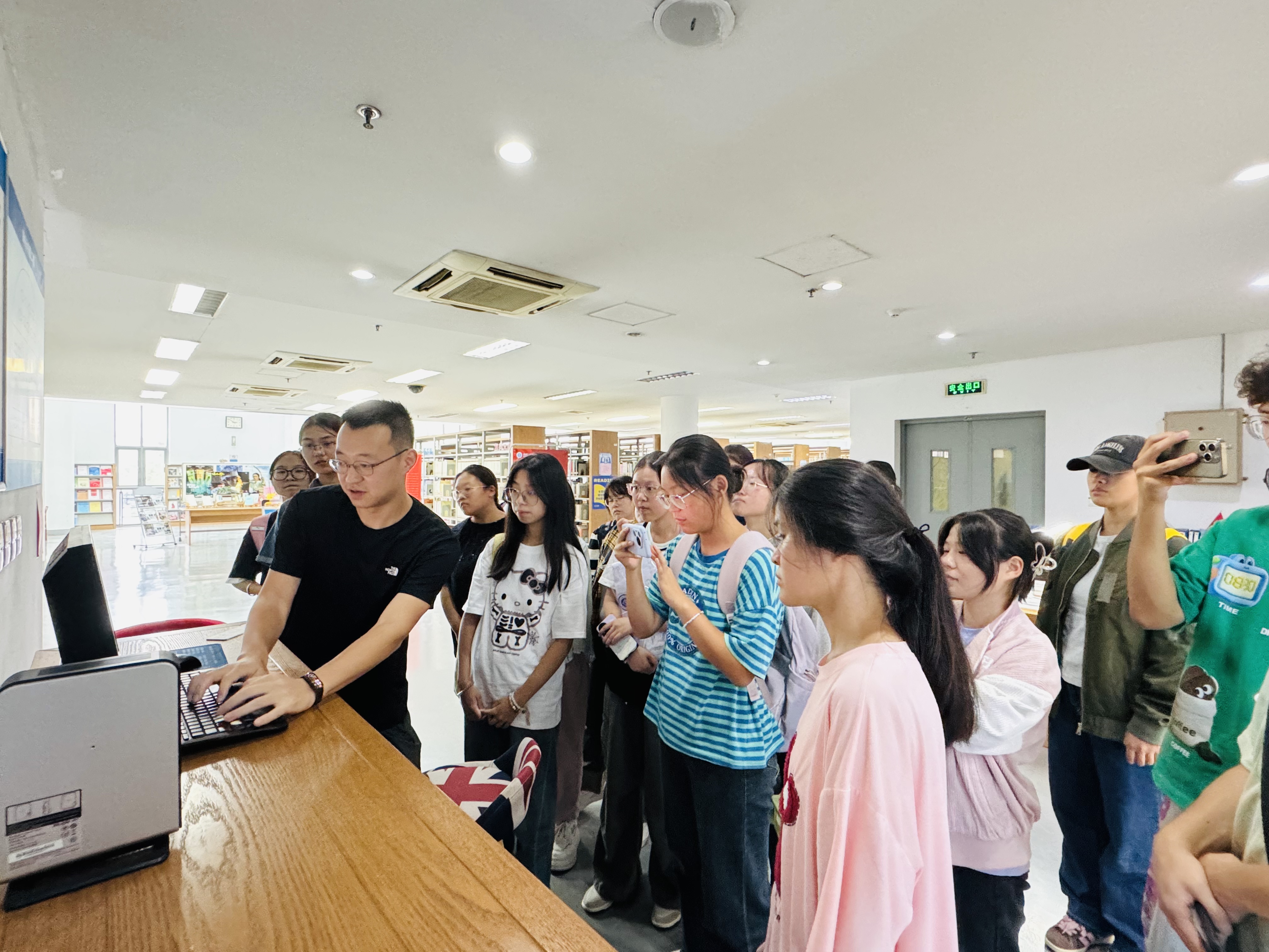 报道配图3.jpg