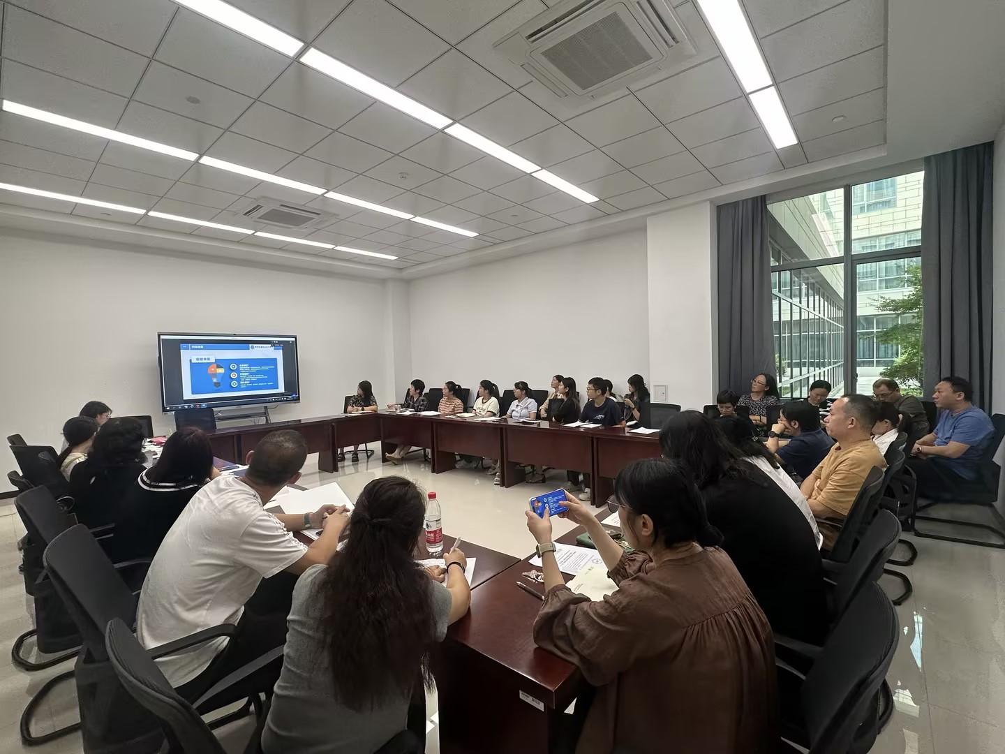 0928公共卫生学院+公共卫生学院成功举办教学能力大赛经验分享会.jpg