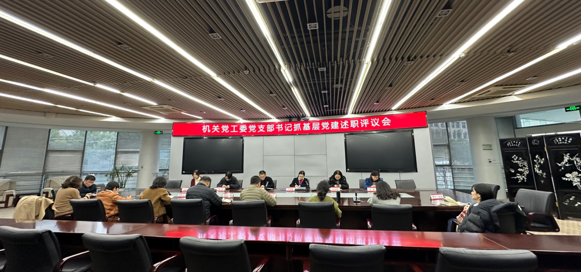 报道配图.jpg