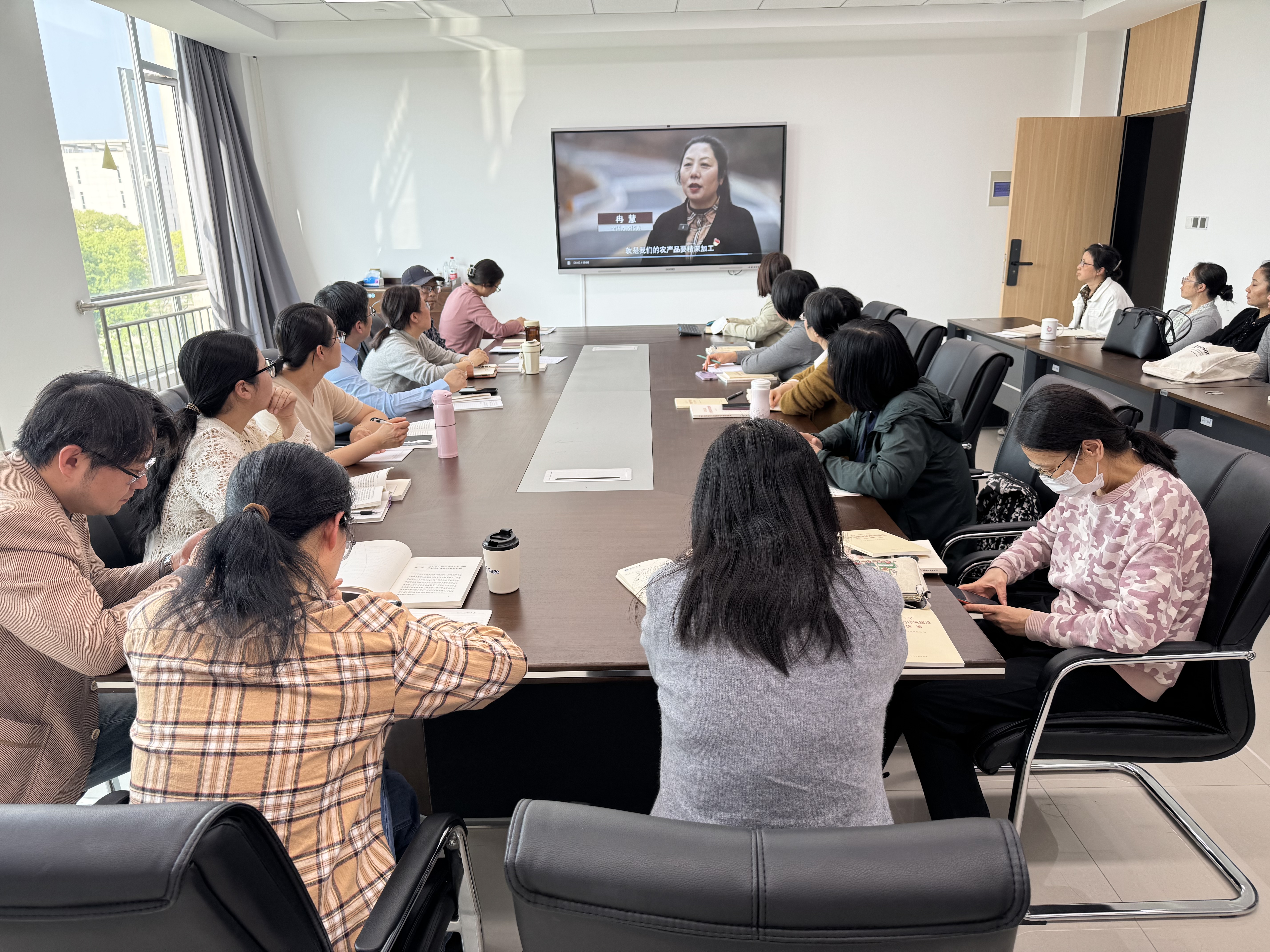 公共基础部工会组织政治学习+0408+知真楼4号楼308会议室+公共基础部全体教师+武真真.jpg
